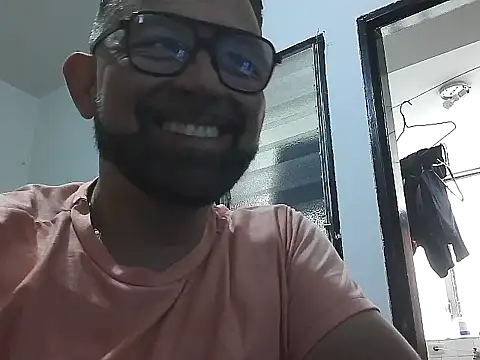 Snapshot of CarlossexVen chatting on 05/14/26, 02:46 CarlossexVen online show from 05/14/26, 02:46