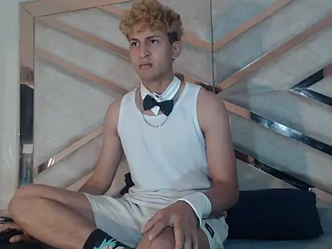 Ian Savage online show from 04/21/26, 02:45