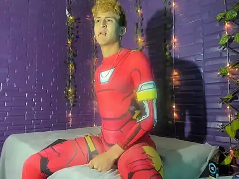 Ian Savage online show from 04/23/26, 03:08