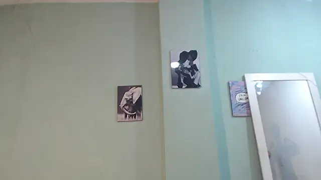 miaisabella 47 online show from 04/23/26, 07:05