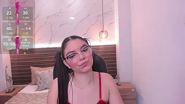 angelica-moon online show from 04/23/26, 07:38