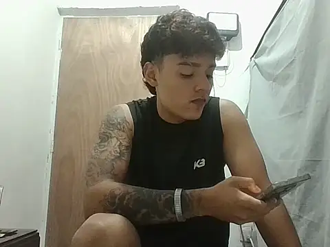 Cassius44 online show from 04/21/26, 12:01