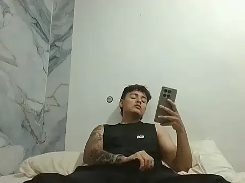 Cassius44 online show from 04/21/26, 08:44