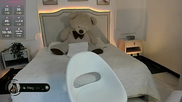 Miss Meghaan online show from 04/19/26, 02:49