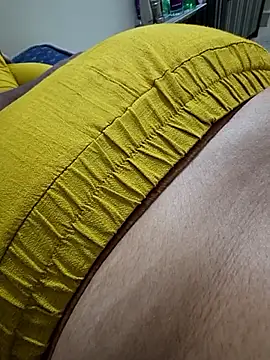 pikachu1  online show from 04/26/26, 02:59