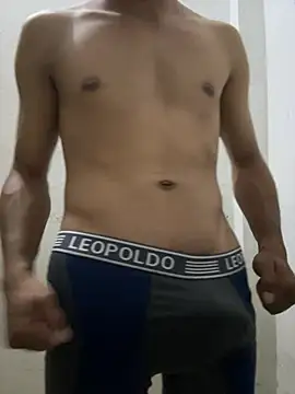 JustHunt online show from 04/25/26, 02:25