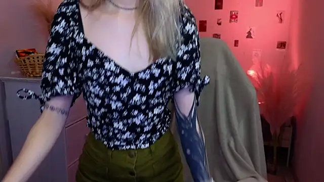 MilaDuales online show from 05/26/26, 12:45