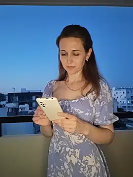irresistibelle online show from 06/27/26, 05:29