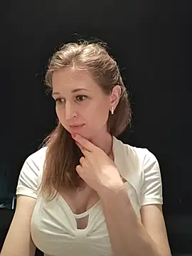 irresistibelle online show from 07/04/26, 06:47