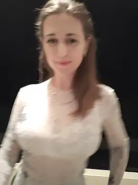 irresistibelle online show from 07/30/26, 07:46