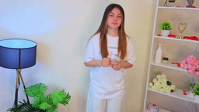 HienPolemeni online show from 04/24/26, 04:31