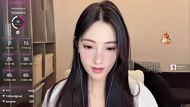 Snapshot of Xixi-mm chatting on 06/18/26, 09:14 Xixi-mm online show from 06/18/26, 09:14