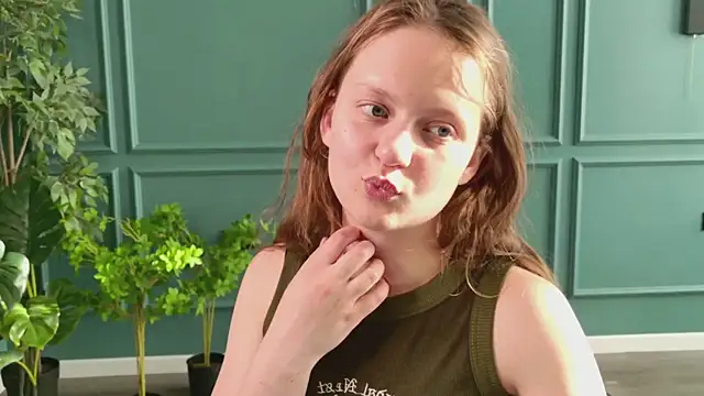 French Fry online show from 07/23/26, 03:21