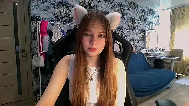 Snapshot of Princess_Mira chatting on 07/08/26, 10:42 Princess Mira online show from 07/08/26, 10:42