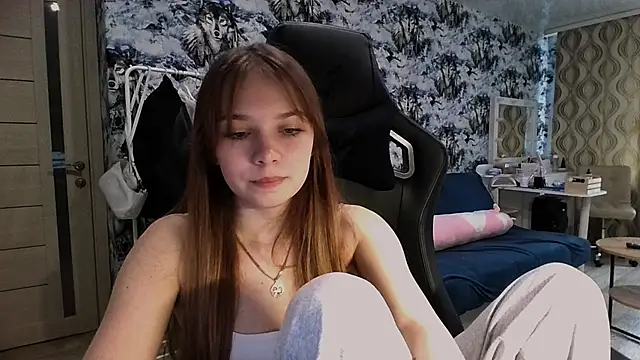 Snapshot of Princess_Mira chatting on 07/28/26, 11:17 Princess Mira online show from 07/28/26, 11:17