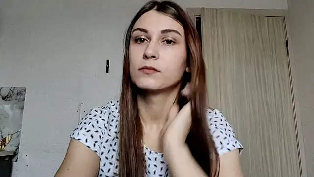 NoelleHosoi online show from 04/22/26, 07:33