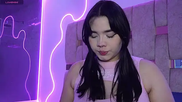 Luisa giraldo1 online show from 04/23/26, 12:29