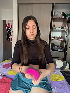 Soffy 20 online show from 04/23/26, 06:32