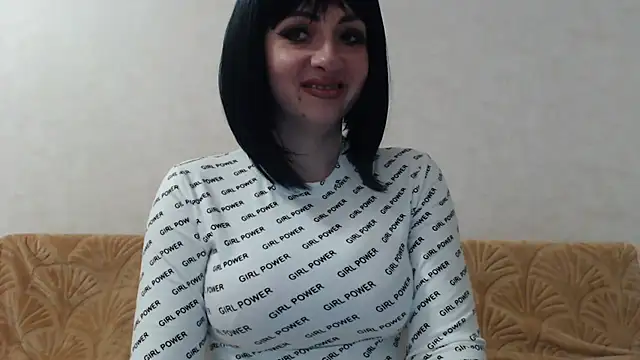 Isabella15689 online show from 04/21/26, 02:26