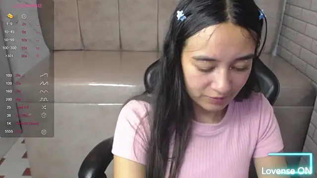 Little Samy v online show from 05/16/26, 07:45