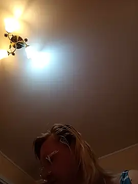 I amVeronicle online show from 06/09/26, 11:11