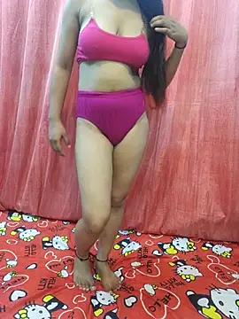 CuteHaseena online show from 06/15/26, 07:54