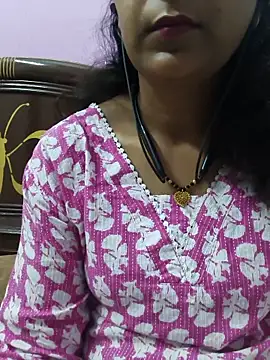 Snapshot of Beborani chatting on 05/18/26, 06:08 Beborani online show from 05/18/26, 06:08