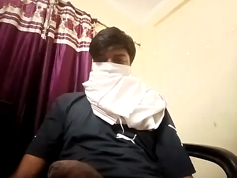 Snapshot of gajodhar20 chatting on 04/19/26, 06:10 gajodhar20 online show from 04/19/26, 06:10