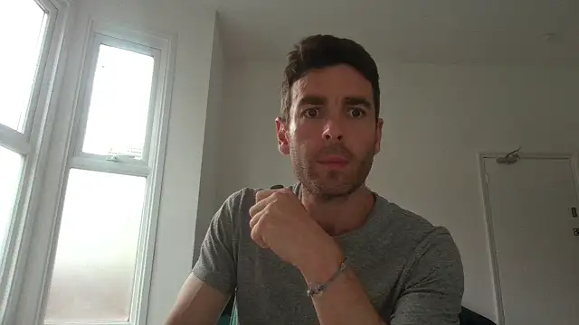 frenchbdmaninlondon online show from 06/03/26, 07:19