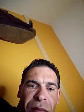 Shsaaeq online show from 04/18/26, 08:09