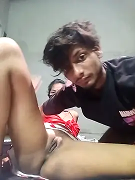 HOTS-COUPLES online show from 04/25/26, 04:37