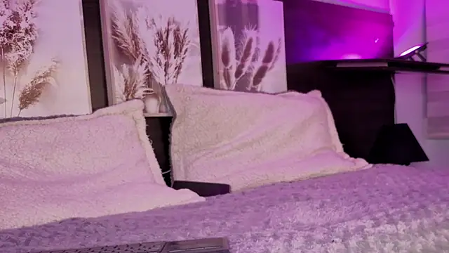 Scarlet Gracee online show from 04/24/26, 03:09