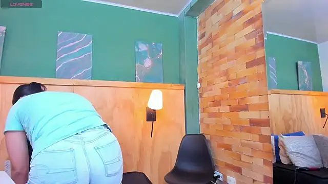 megansumer online show from 04/21/26, 12:11