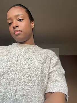 Emilie 20 online show from 05/14/26, 04:14
