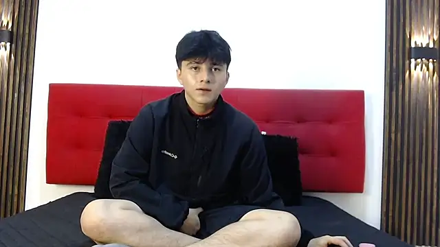 LunayDream online show from 04/19/26, 11:31