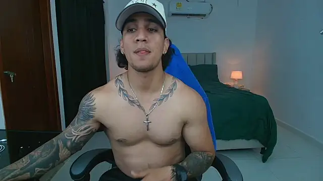Snapshot of Mrbig_maximo chatting on 06/06/26, 05:01 Mrbig maximo online show from 06/06/26, 05:01