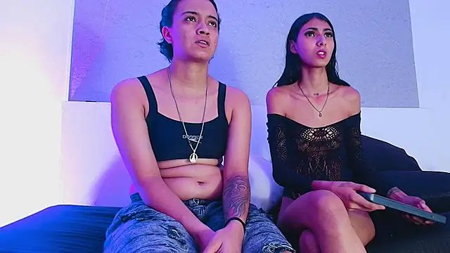 Jhon and Karol online show from 04/22/26, 03:53