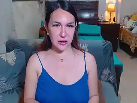 Snapshot of sexyyanna4u chatting on 07/04/26, 12:17 sexyyanna4u online show from 07/04/26, 12:17