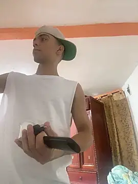 Teo Rave online show from 05/25/26, 05:52