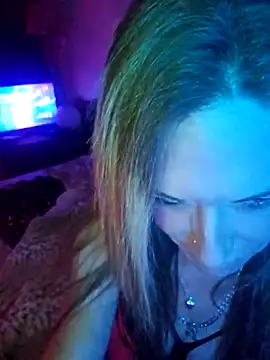Snapshot of LillyXLust chatting on 05/18/26, 07:47 LillyXLust online show from 05/18/26, 07:47