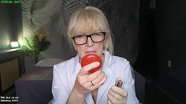 Dr Mireille online show from 06/29/26, 12:27