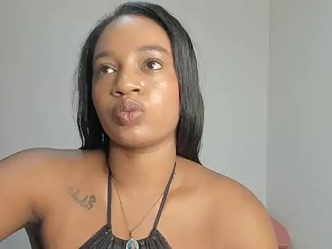 Snapshot of nia_brown chatting on 07/02/26, 07:58 nia brown online show from 07/02/26, 07:58