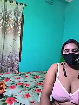 Hot Cupole online show from 06/24/26, 07:40