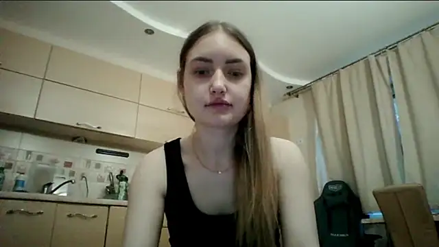 Lisanta online show from 05/12/26, 04:26