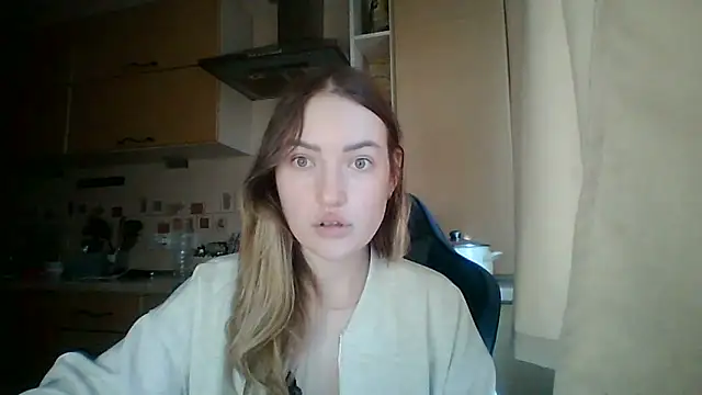 Lisanta online show from 05/30/26, 03:53