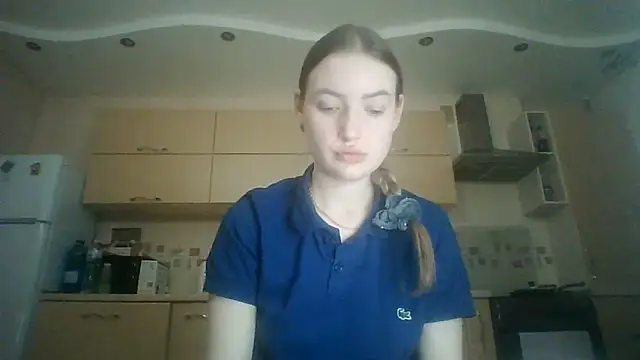 Lisanta online show from 06/30/26, 07:04