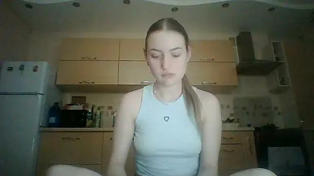 Lisanta online show from 07/09/26, 06:34