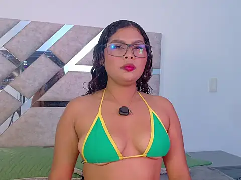 Ashly Colins online show from 04/23/26, 03:08