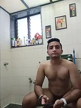 Rocketman180219 online show from 05/21/26, 11:50