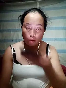 Snapshot of phuongtrinh1 chatting on 07/01/26, 11:23 phuongtrinh1 online show from 07/01/26, 11:23